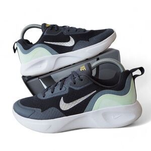 Nike WearAllDay Casual Comfort Sneakers Black / MInt CJ1677-008 Women's 6.5